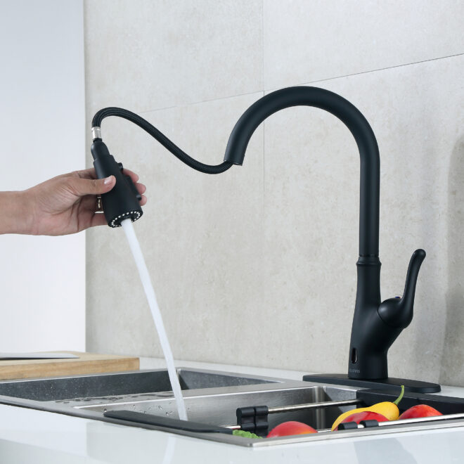 Pull Down Touchless Single Handle Kitchen Faucet - Image 5