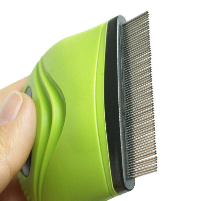 Pet Life 'Grazer' Handheld Travel Grooming Cat and Dog Flea and Tick Comb - Image 3