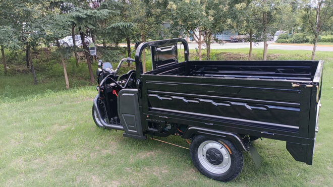 Electric Three Wheel 1.6m - Image 9